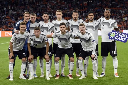 Die deutsche Startaufstellung gegen die Niederlande in der Nations League am 2.Spieltag - Deutschland verliert mit 0:3 am 13 Oktober 2018 in der Johan Crujiff ArenA in Amsterdam. (Photo by JOHN THYS / AFP)
